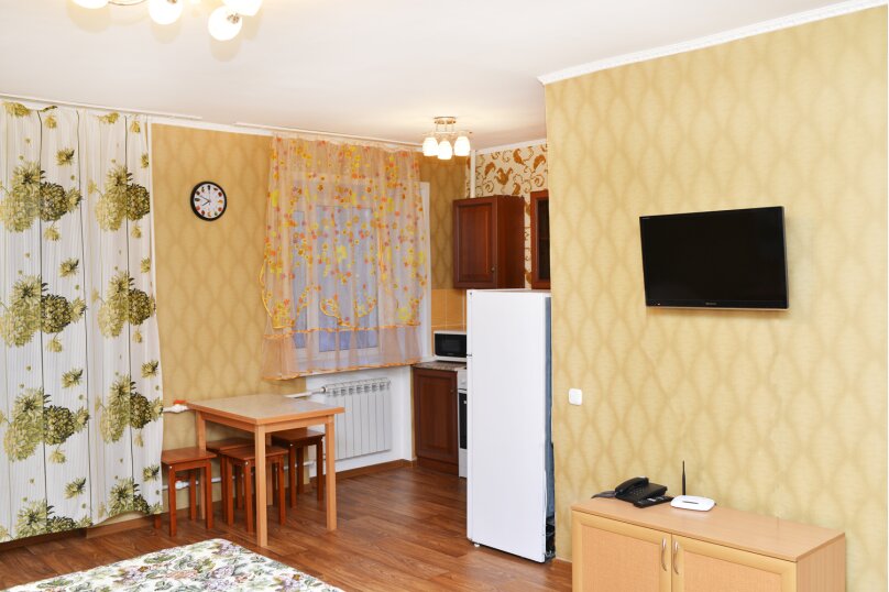 1-комн. квартира, 33 кв.м. на 2 человека, улица Кирова, 32, Калуга - Фотография 1