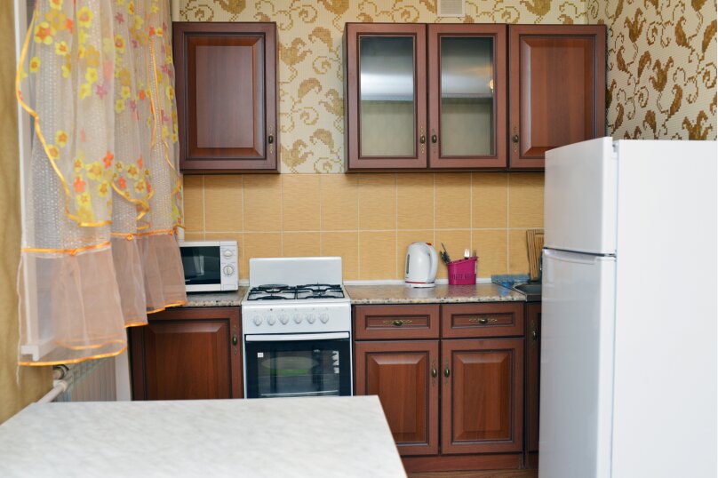 1-комн. квартира, 33 кв.м. на 2 человека, улица Кирова, 32, Калуга - Фотография 4