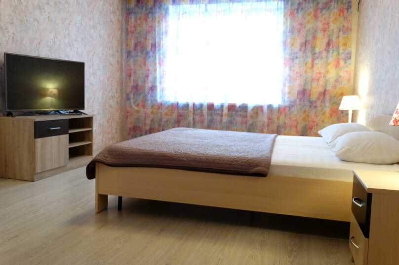 2-комн. квартира, 75 кв.м. на 5 человек, Пионерская улица, 1, Тула - Фотография 1
