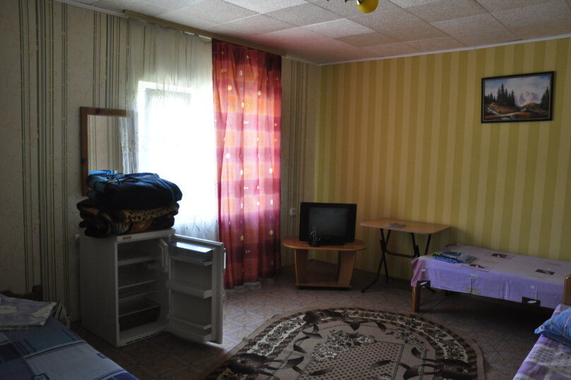 Трехместный номер, Маяковского , 12/1, Судак - Фотография 1