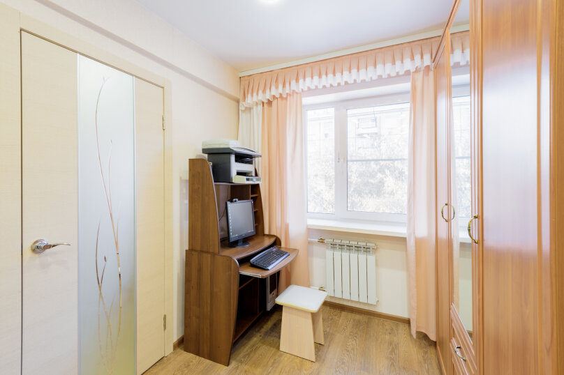 2-комн. квартира, 57 кв.м. на 4 человека, Байкальская улица, 192, Иркутск - Фотография 4