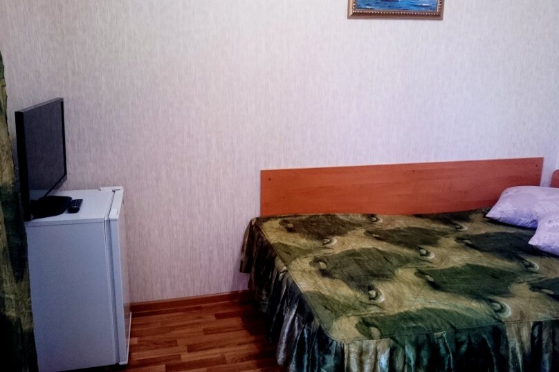 №4 - 2-х местный стандартный номер с одной кроватью, Заводская , 24а, Анапа - Фотография 1