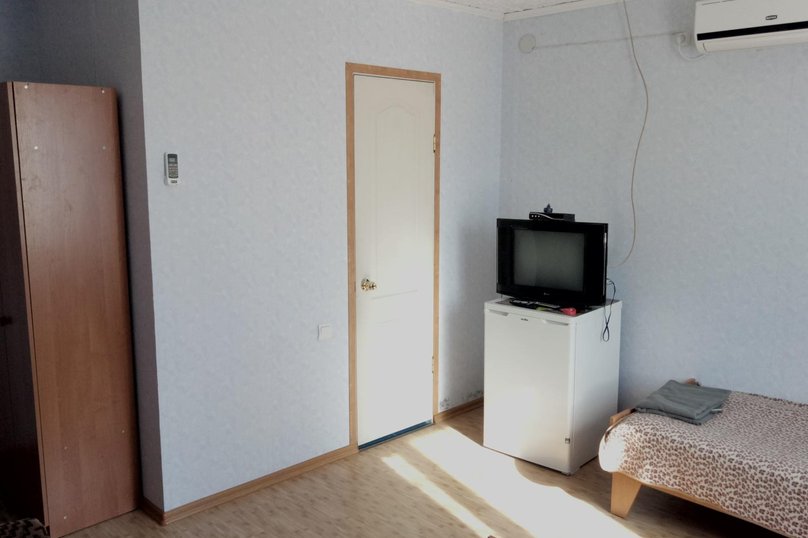 3-х местный с 1 доп. местами, улица Озен Бою, 9, Морское - Фотография 3