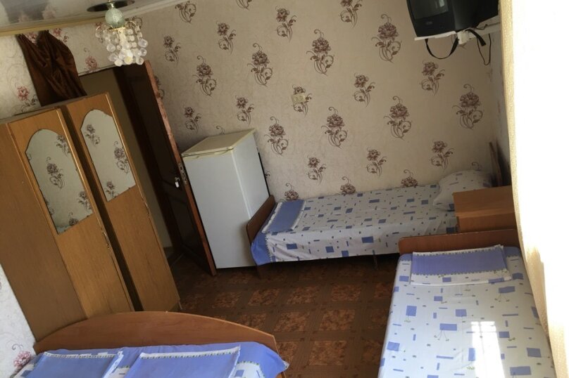 Четырехместный номер, Приморский переулок, 8А, Витязево - Фотография 1