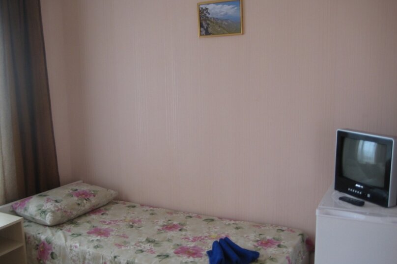 Стандарт 2-х местный, Курортная , 3-г, Алушта - Фотография 4