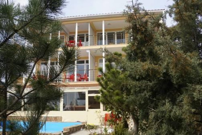 Рок-Арт-Отель "Hotel California", ул. Донецкая, 335 на 15 комнат - Фотография 55