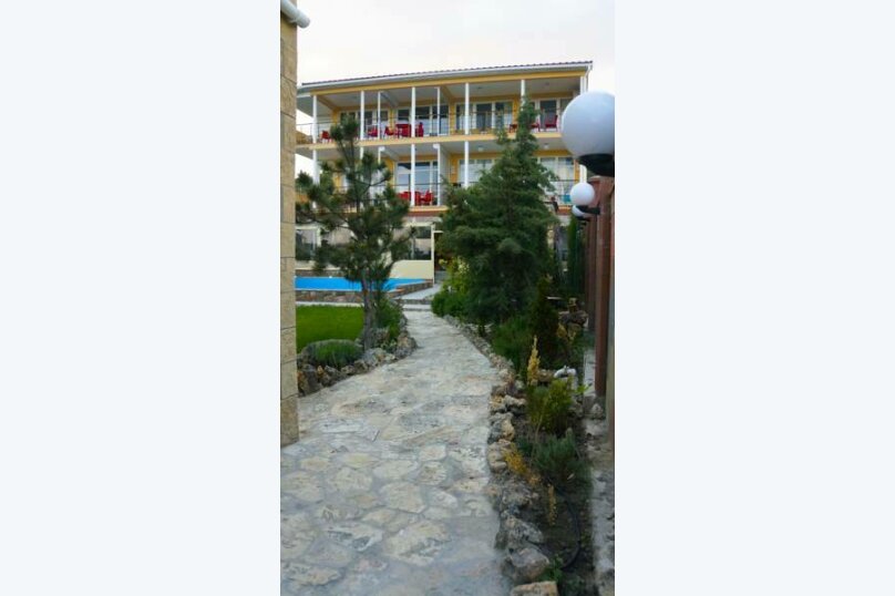 Рок-Арт-Отель "Hotel California", ул. Донецкая, 335 на 15 комнат - Фотография 56