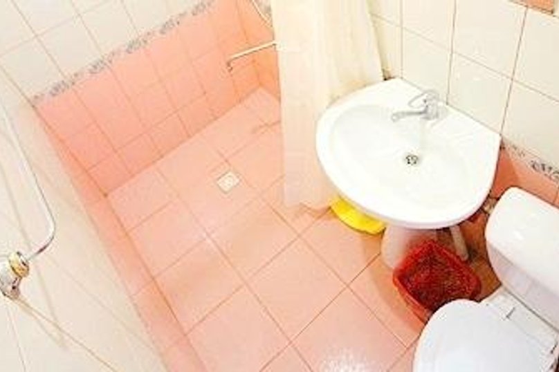 2х местный стандарт с удобствами и отдельными кроватями, Киевская улица, 13А, Адлер - Фотография 2