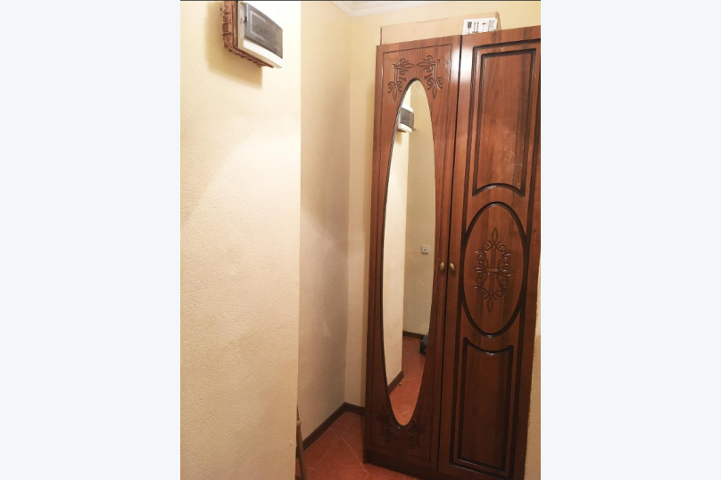 1-комн. квартира, 36 кв.м. на 4 человека, улица Абазгаа, 47/2, Гагра - Фотография 5