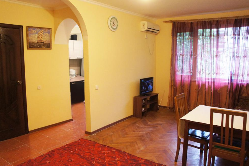 1-комн. квартира, 36 кв.м. на 4 человека, улица Абазгаа, 47/2, Гагра - Фотография 6