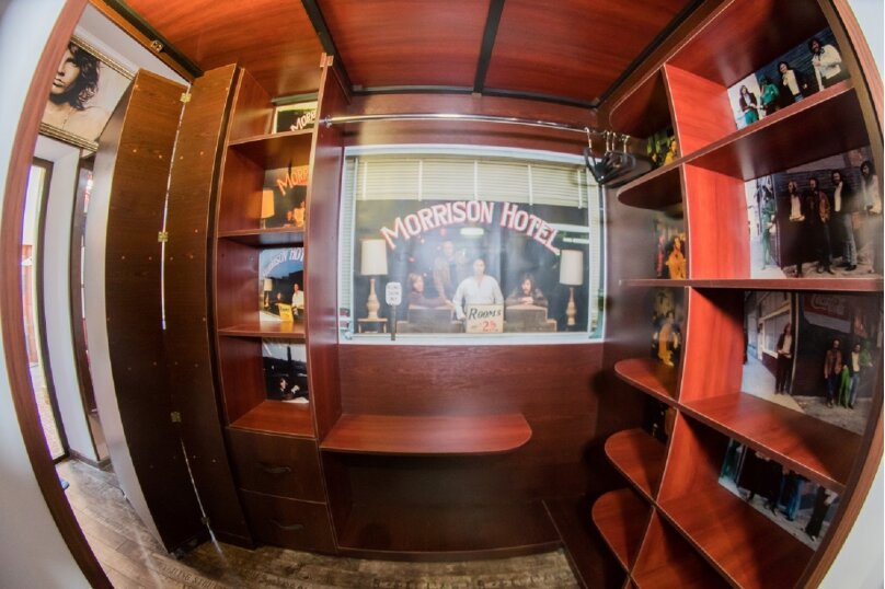 Рок-Арт-Отель "Hotel California", ул. Донецкая, 335 на 15 комнат - Фотография 145