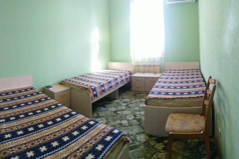 Трёхместный номер, Православная , 42/3, Адлер - Фотография 1
