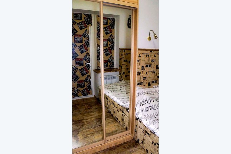 Рок-Арт-Отель "Hotel California", ул. Донецкая, 335 на 15 комнат - Фотография 325