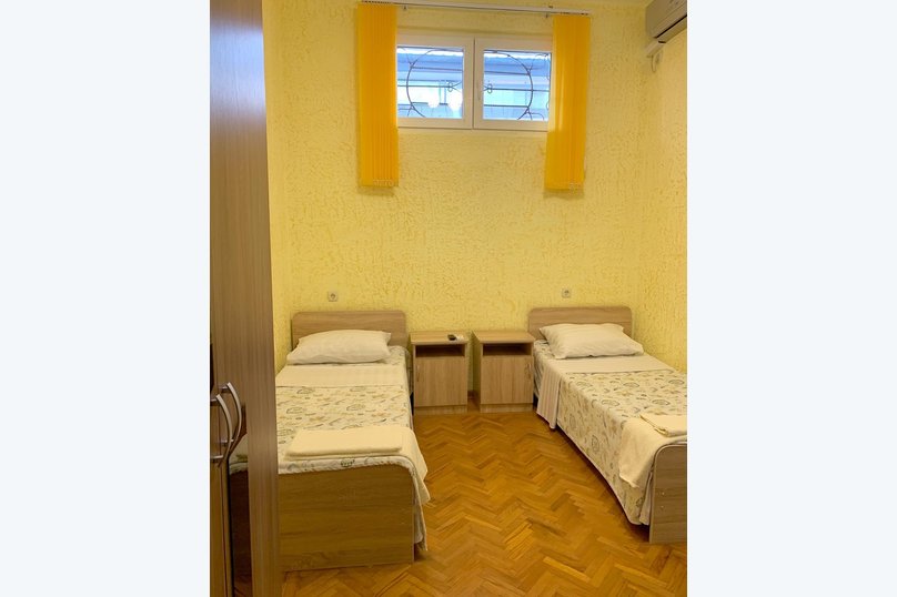 Эконом, Спортивная улица, 23/9, Лазаревское - Фотография 1