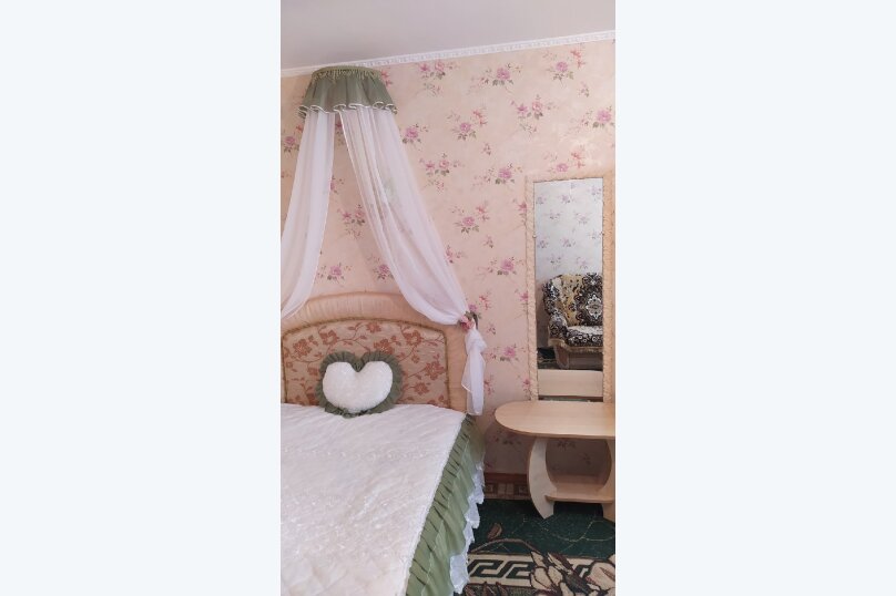1-комн. квартира, 28 кв.м. на 3 человека, улица Дёмышева, 110, Евпатория - Фотография 11