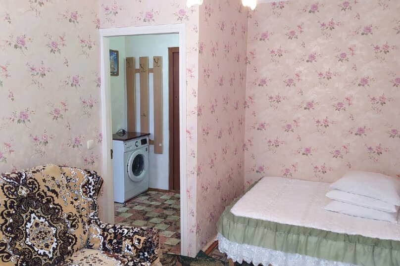 1-комн. квартира, 28 кв.м. на 3 человека, улица Дёмышева, 110, Евпатория - Фотография 26