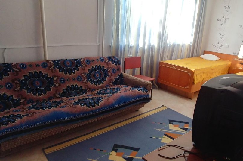 Трехэтажный дом по-комнатно, Гражданская улица, 16 на 5 комнат - Фотография 10