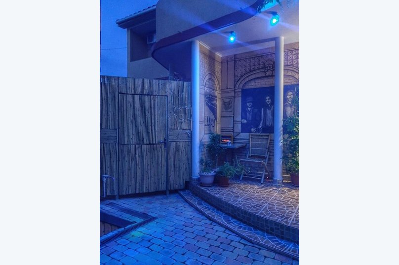 Рок-Арт-Отель "Hotel California", ул. Донецкая, 335 на 15 комнат - Фотография 129