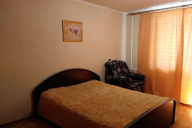 1-комн. квартира, 40 кв.м. на 4 человека, проспект Ленина, 63, Октябрьский, Башкирия - Фотография 2