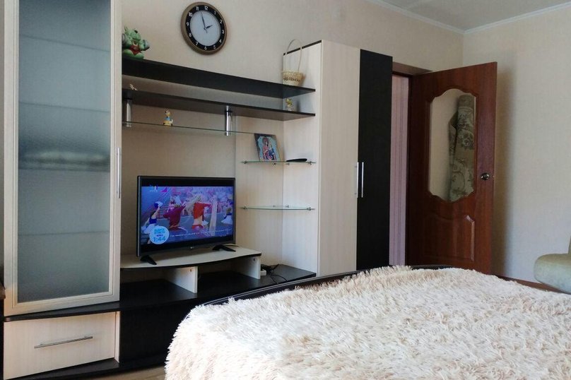 1-комн. квартира, 40 кв.м. на 4 человека, проспект Ленина, 63, Октябрьский, Башкирия - Фотография 4