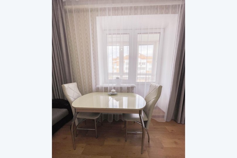 2-комн. квартира, 78 кв.м. на 6 человек, Приволжский бульвар, 4к1, Чебоксары - Фотография 13
