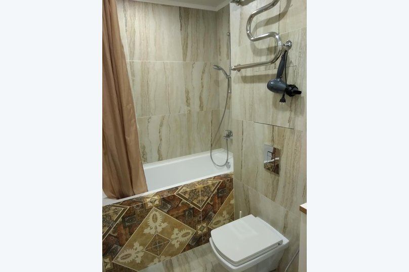 4-комн. квартира, 77 кв.м. на 8 человек, Защитников Кавказа, 77/2к8, Красная Поляна - Фотография 15